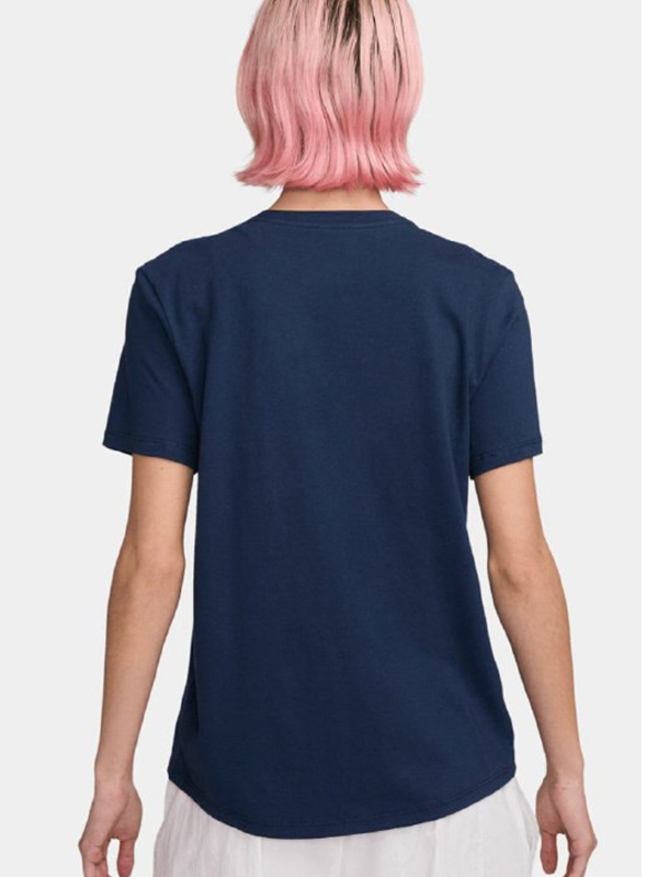 تیشرت زنانه نایکی Sportwear Club Essentials