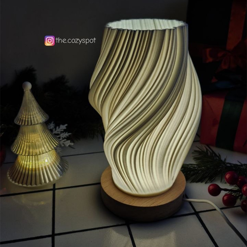 آباژور رومیزی با پایه چوبی