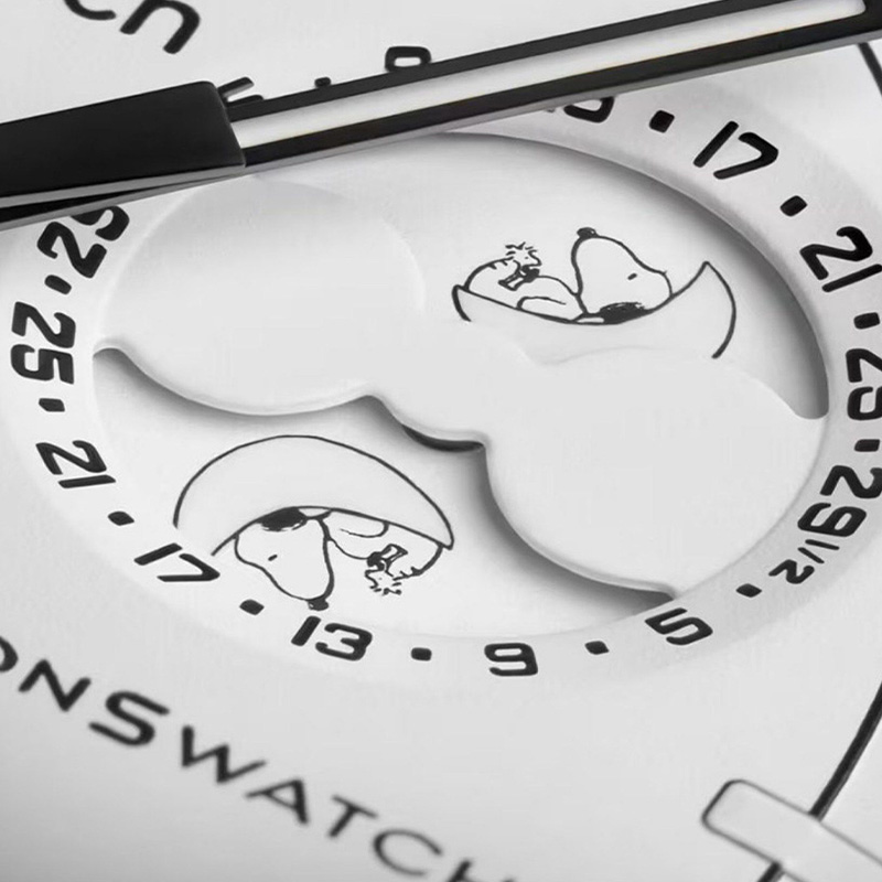 ساعت امگا سواچ مدل MISSION TO MOONPHASE - SO33W700 - تصویر 3
